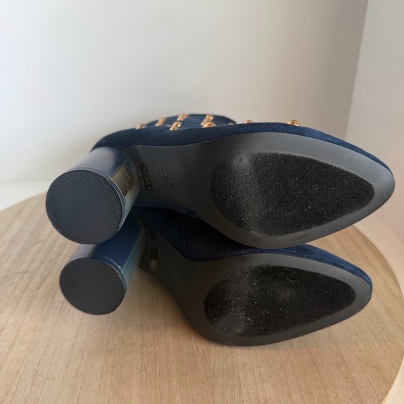 Women’s Navy Blue Studded Block Heel Ankle Boots Size 9 – ADIRA Gold Detail - Picture 6 of 8